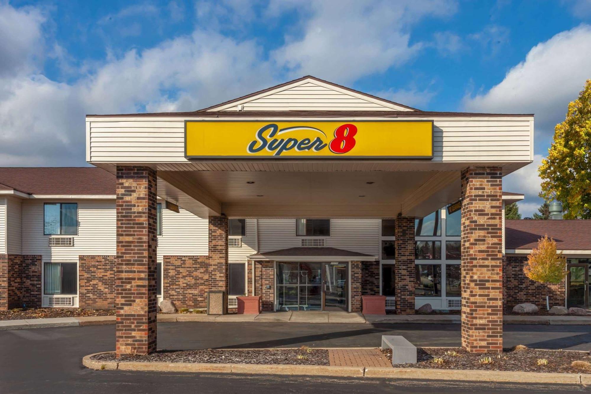 Super 8 By Wyndham Wausau Eksteriør bilde