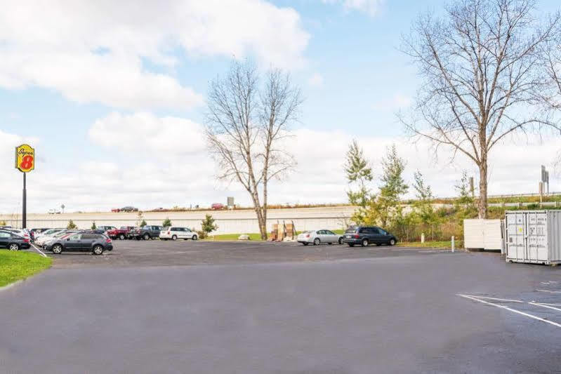 Super 8 By Wyndham Wausau Eksteriør bilde
